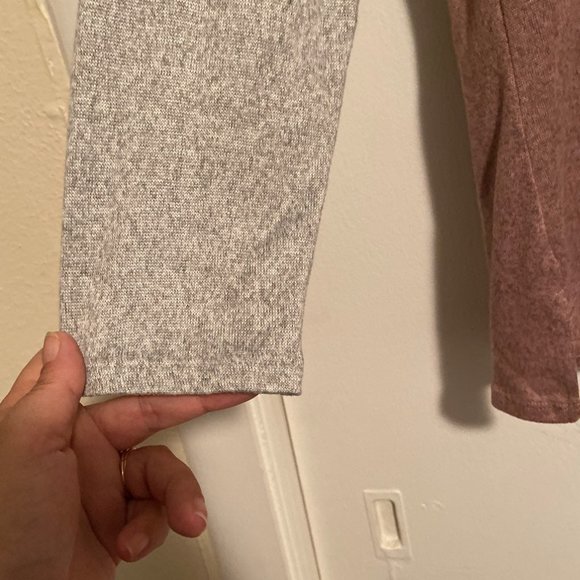 Bobbie Brooks Lightweight Hooded Sweatshirt - Picture 2 of 5